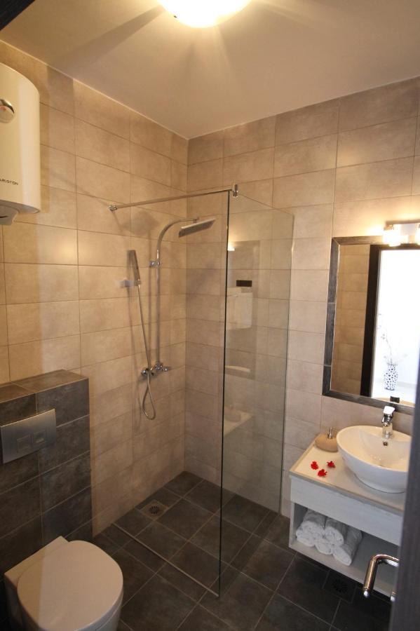 Le Marc Guest House Budva Exterior photo