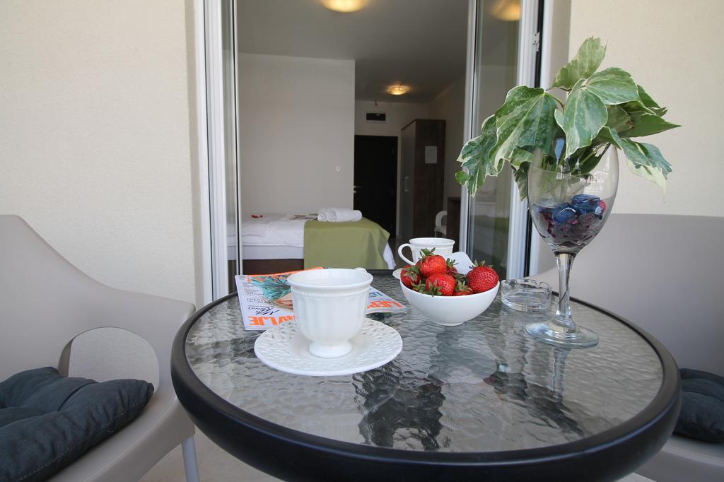 Le Marc Guest House Budva Exterior photo