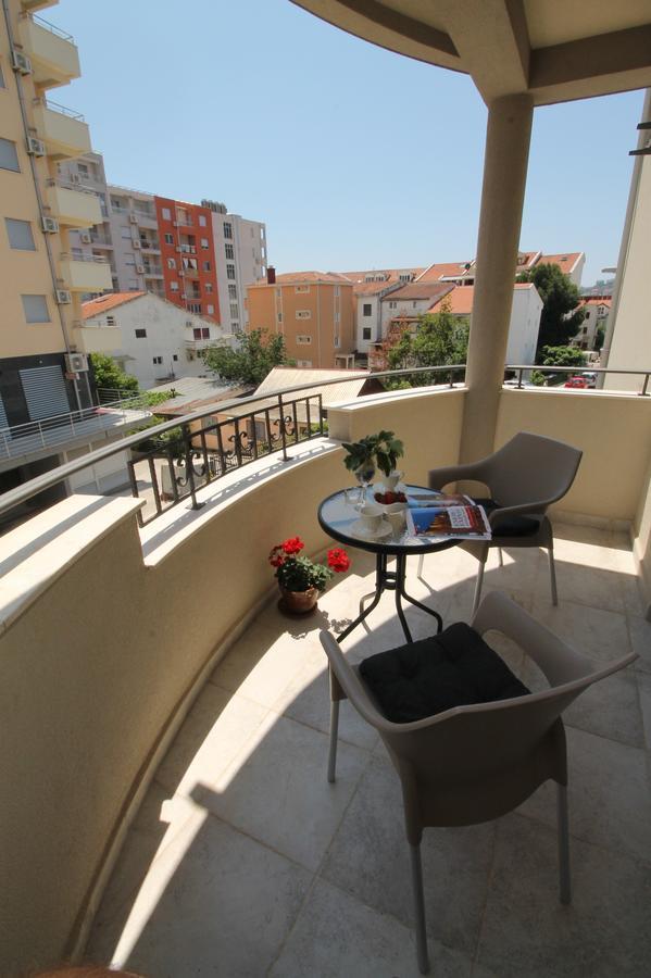 Le Marc Guest House Budva Exterior photo
