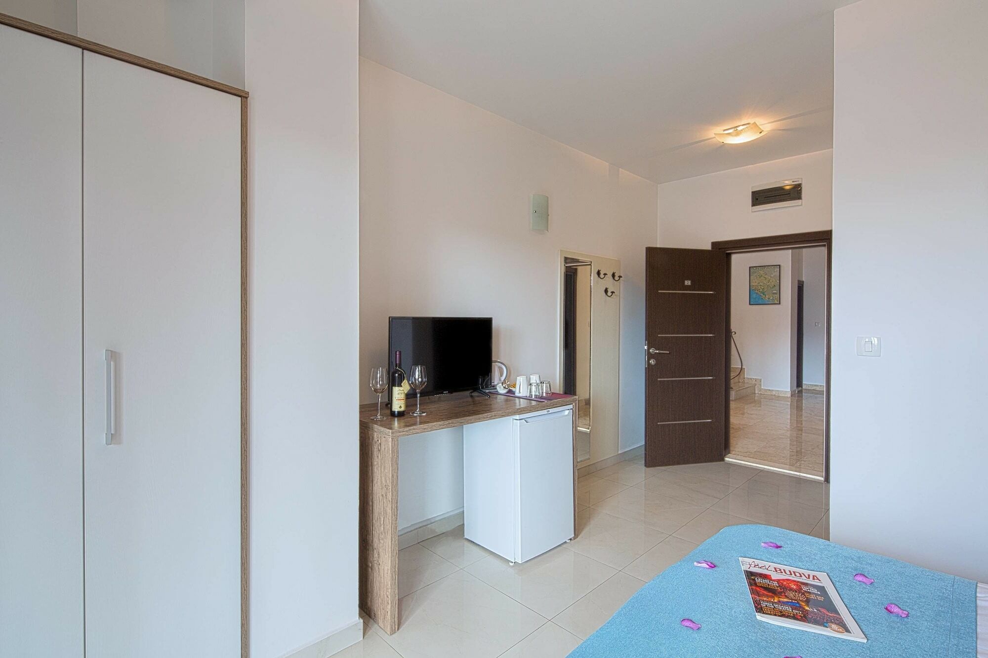 Le Marc Guest House Budva Exterior photo